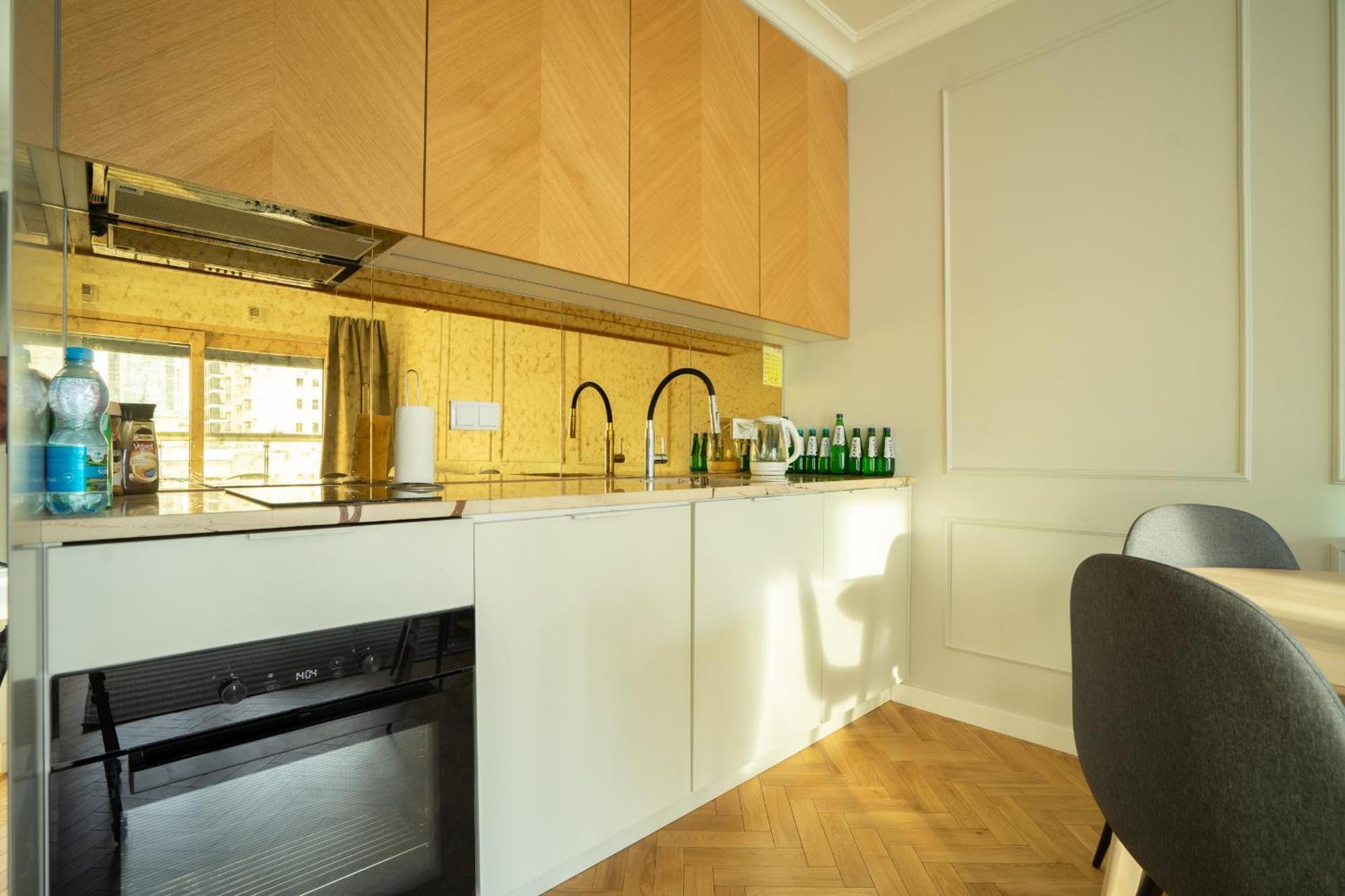 Vipwarsawapartments Onyx Mennica Apartament *